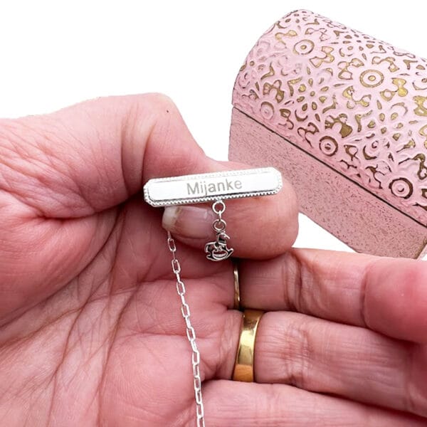 Baby Brooch Horse