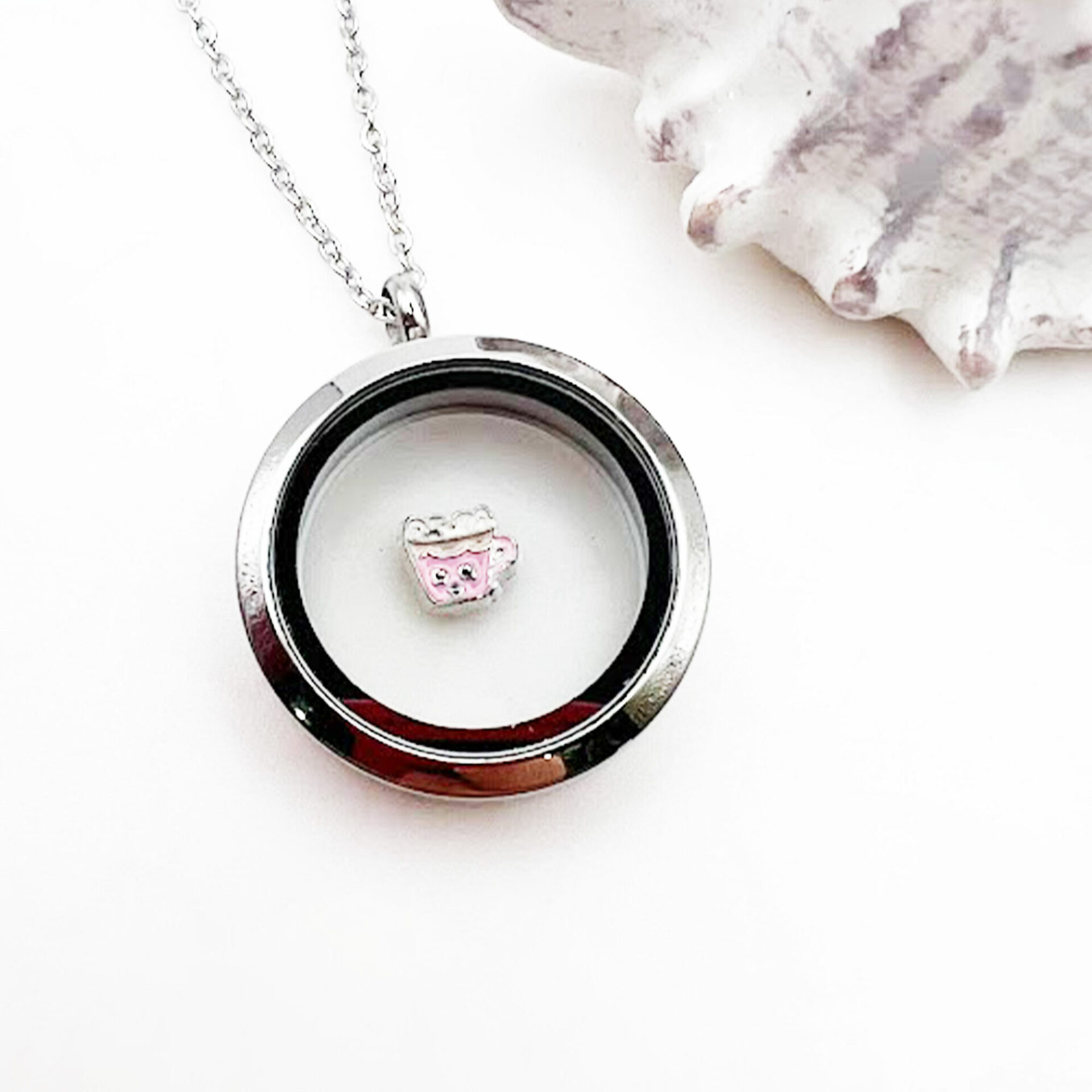 Anime Cappuccino Floating Charm