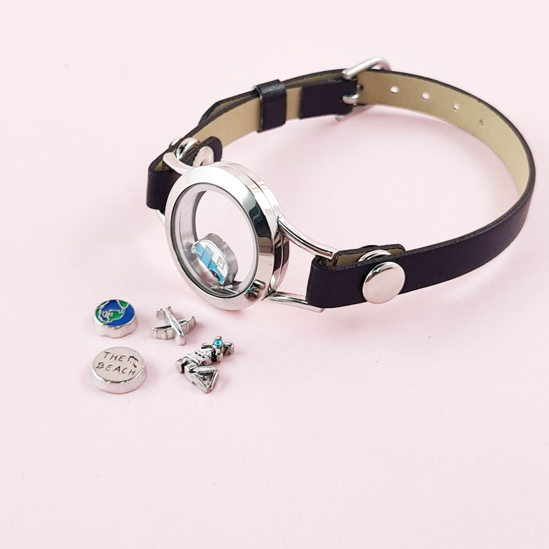 Floating Locket Band