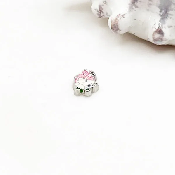 Anime Cupcake Floating Charm