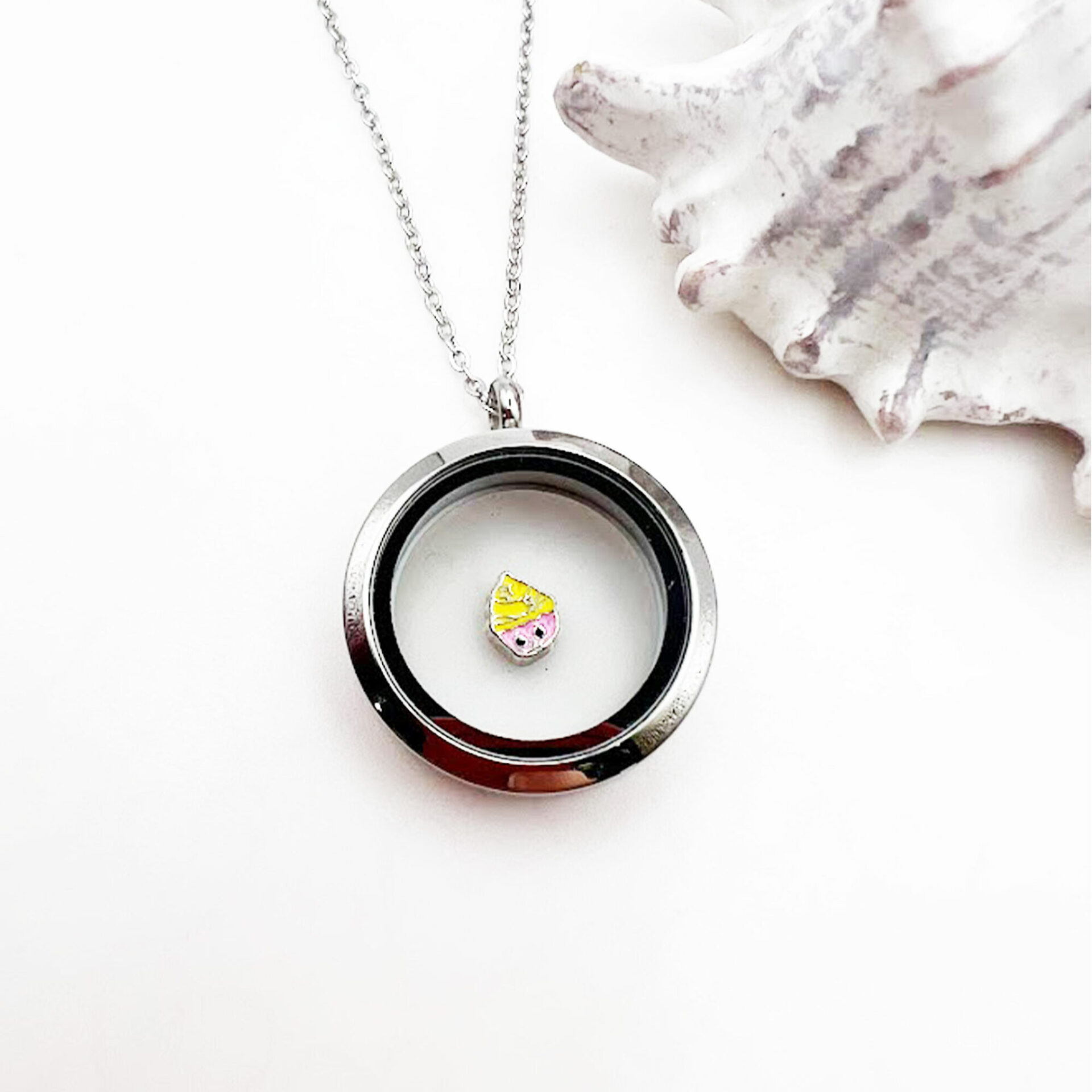 Anime Ice Cream Sundae Floating Charm