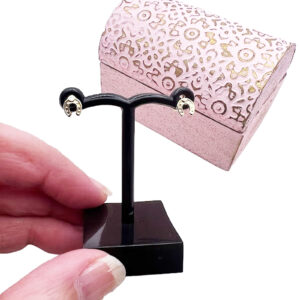 9ct Gold Horseshoe Earrings 11 9ct Gold Horseshoe Earrings