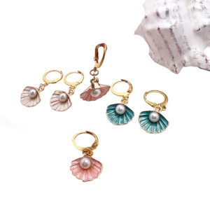 Clam Shell Earrings