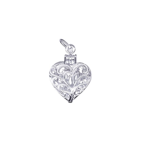 Filigree Heart Pendant Necklace